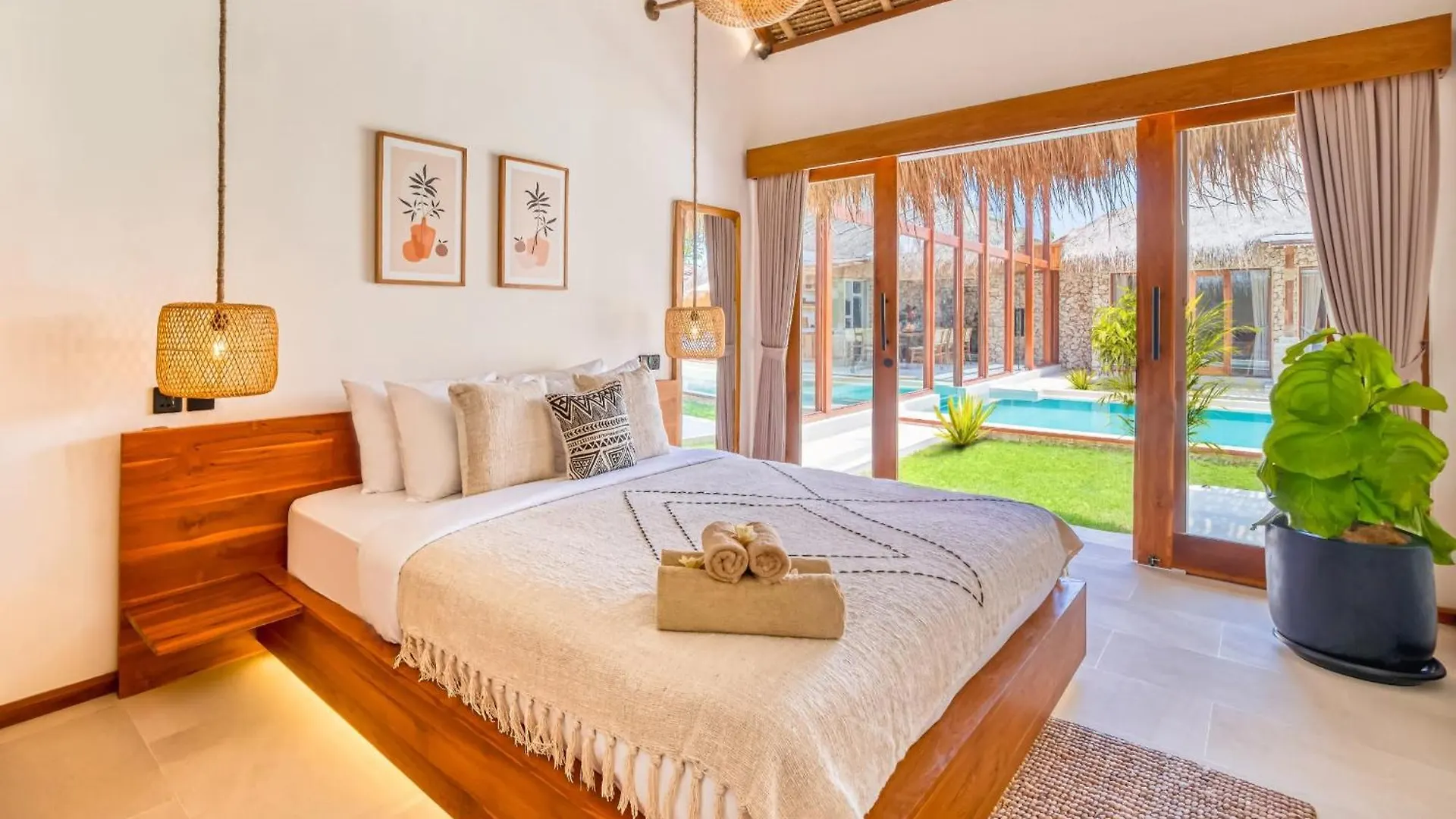 Villa Vienna - New 8Bdr Jacuzzi Sauna And Cinema Seminyak Indonesien