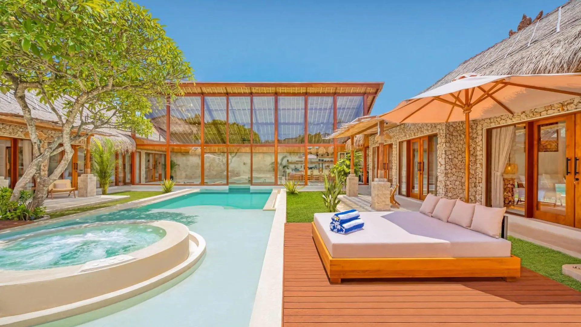 Villa Vienna - New 8Bdr Jacuzzi Sauna And Cinema Seminyak 0*,  Indonesien